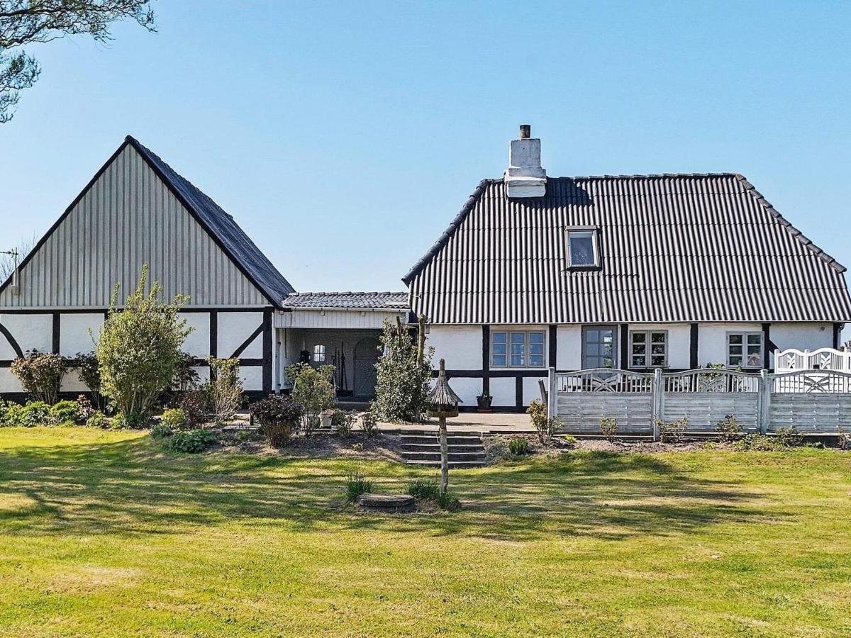 4 Person Holiday Home In Tranek R Tranekær Εξωτερικό φωτογραφία